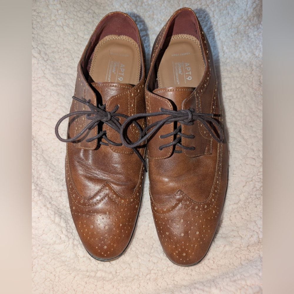 Brown Leather Men's Shoes APT 9 SIZE 11